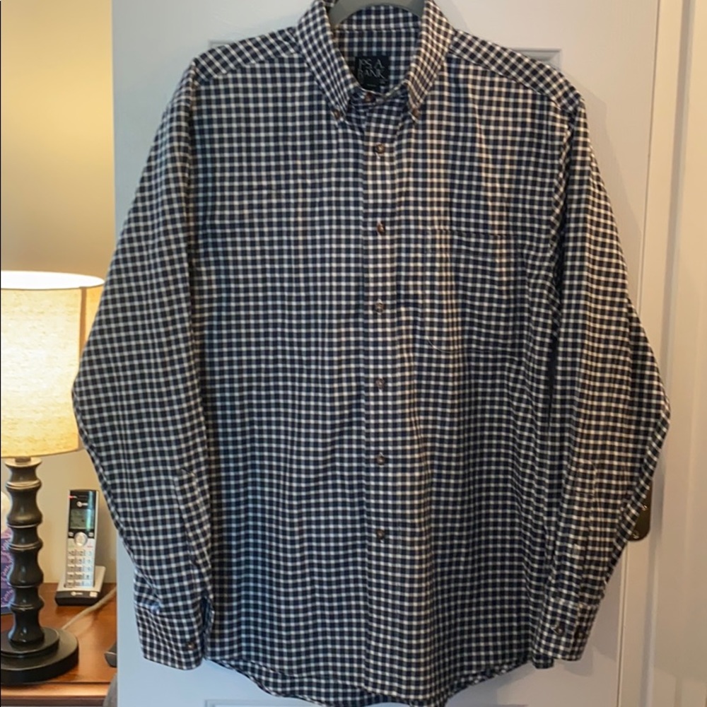 Jos.A.Bank Traveler’sCollection Casual Dress Shirt